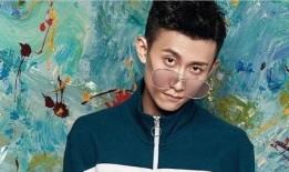 张一山娱乐吃瓜,揭秘明星幕后趣事