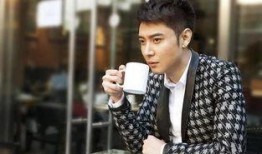 娱乐圈爆料大叔,揭秘明星背后的故事