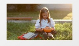 女生爆料场面视频素材下载,揭秘真实校园生活瞬间